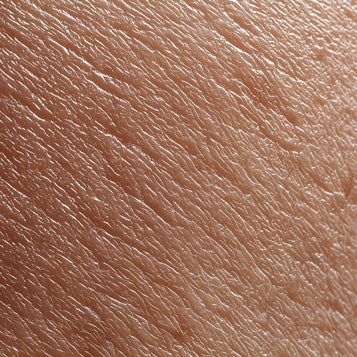 Hydration vs Dehydrated Skin: What's the Difference and How to Fix It